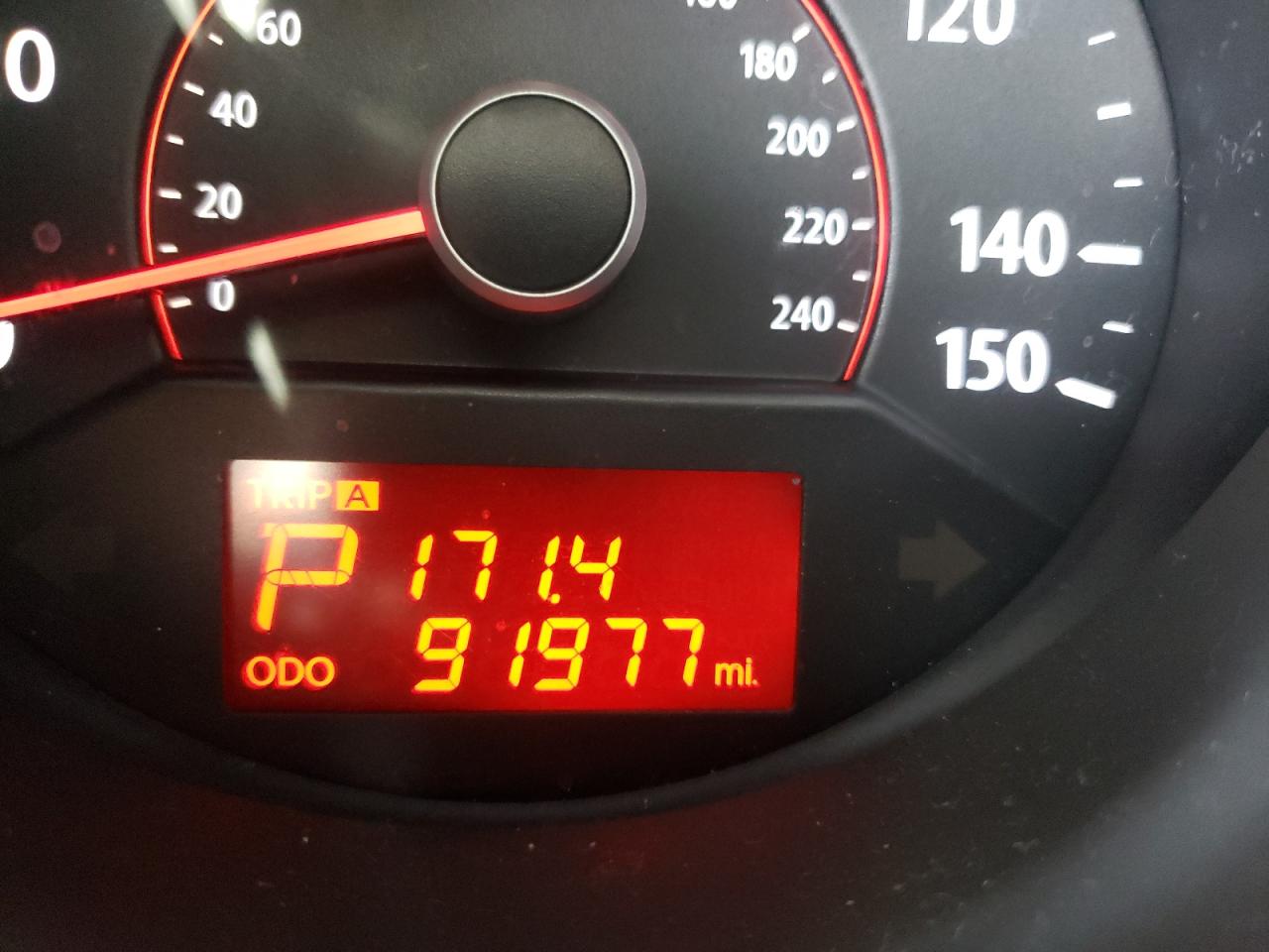 Photo 8 from auction – 2011 KIA SORENTO BA with VIN 5XYKT4A17BG137223