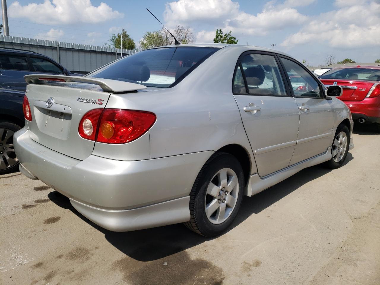 Photo 4 from auction – 2004 TOYOTA COROLLA CE with VIN 2T1BR32E64C216228