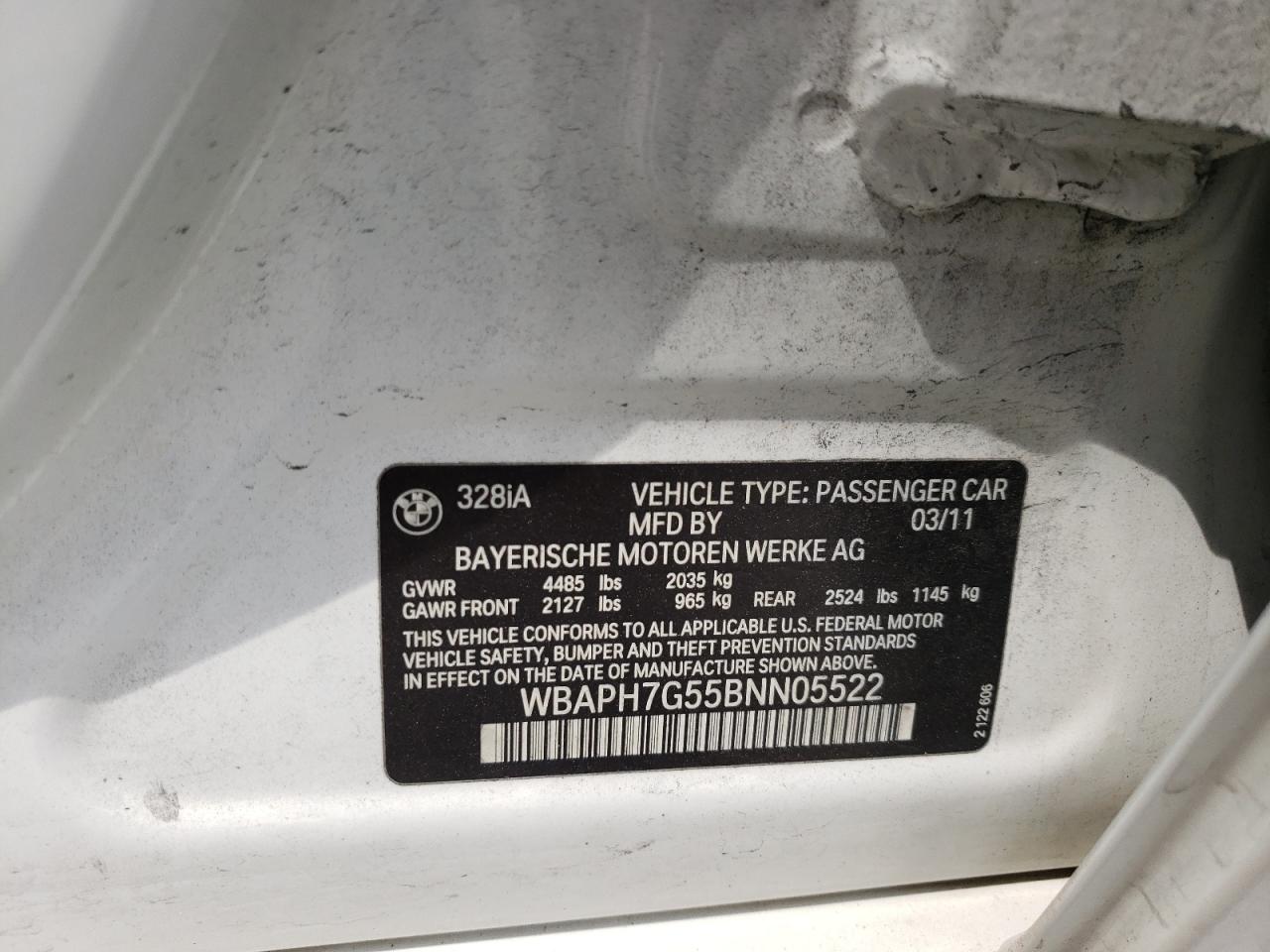Photo 10 from auction – 2011 BMW 328 I with VIN WBAPH7G55BNN05522