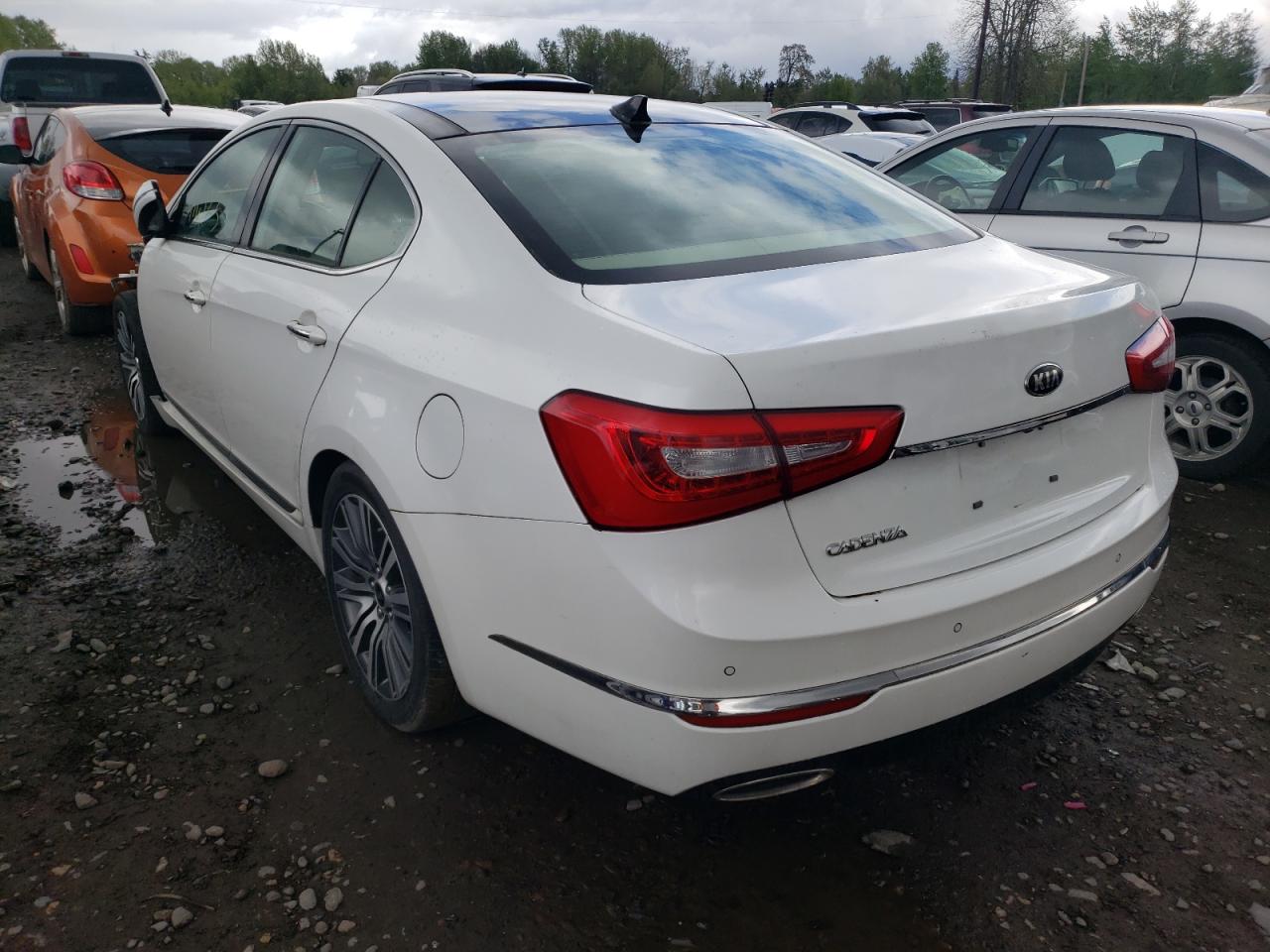 Photo 3 from auction – 2014 KIA CADENZA PR with VIN KNALN4D73E5123425