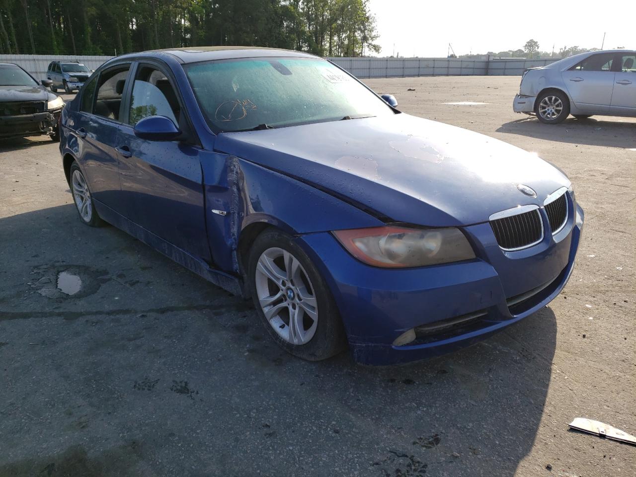 BMW 328 I 2008 with VIN WBAVA375X8NL48650 - Photo from auction