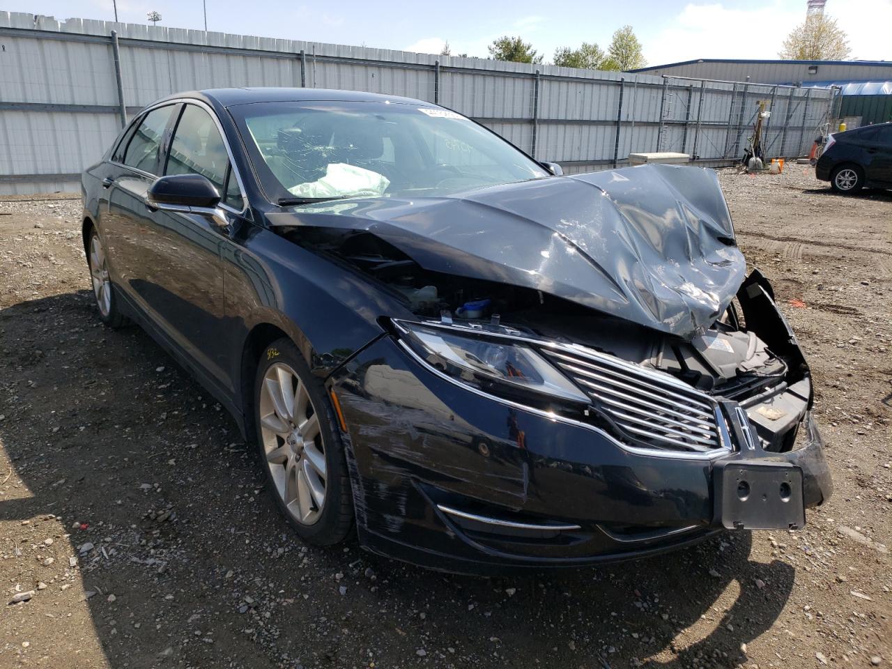 LINCOLN MKZ 2016 with VIN 3LN6L2J98GR601835 - Photo from auction