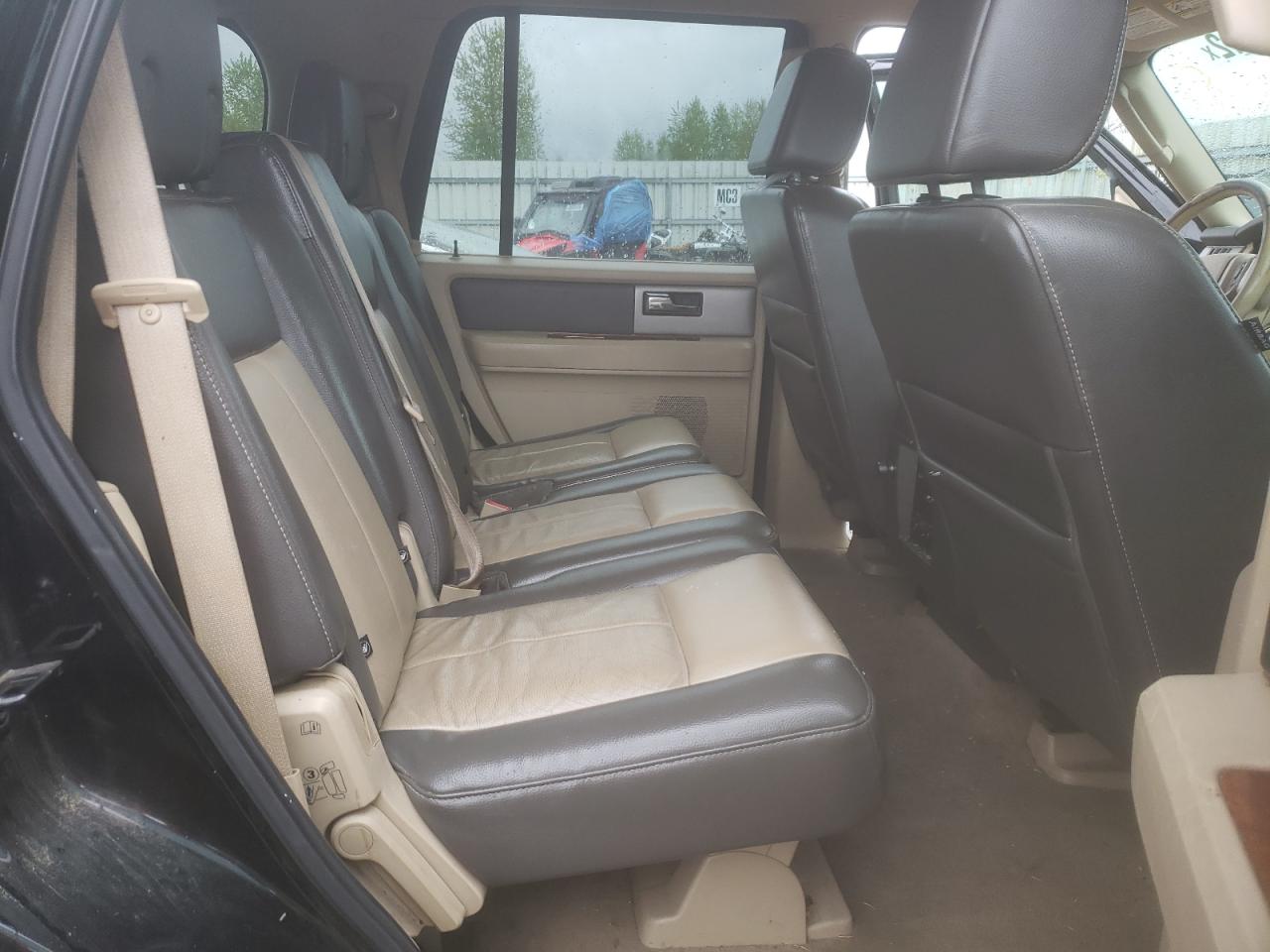 Photo 6 from auction – 2007 FORD EXPEDITION with VIN 1FMFU185X7LA16005
