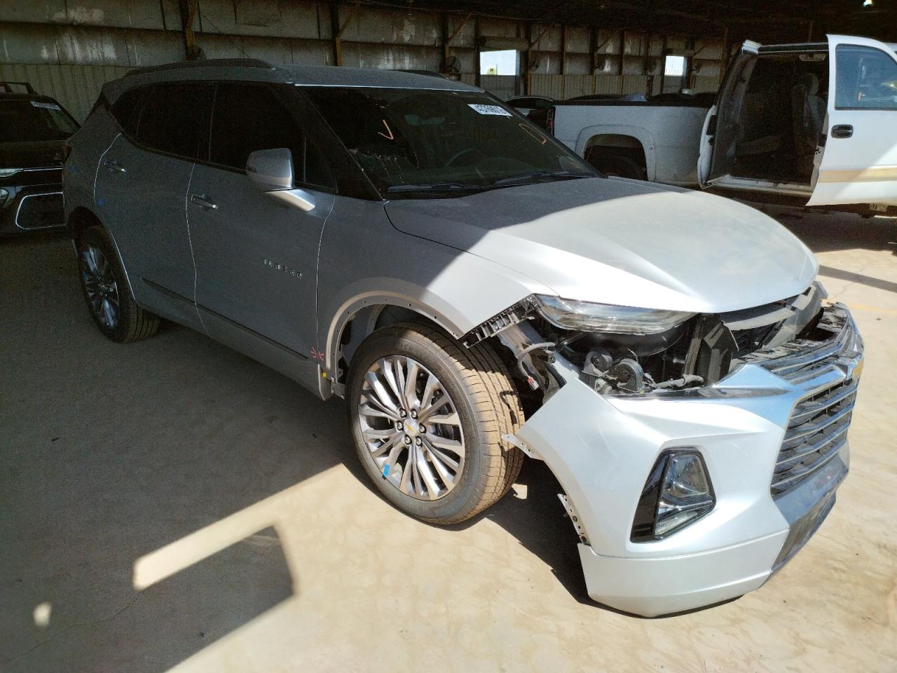 CHEVROLET BLAZER PRE 2019 with VIN 3GNKBFRS4KS701427 - Photo from auction