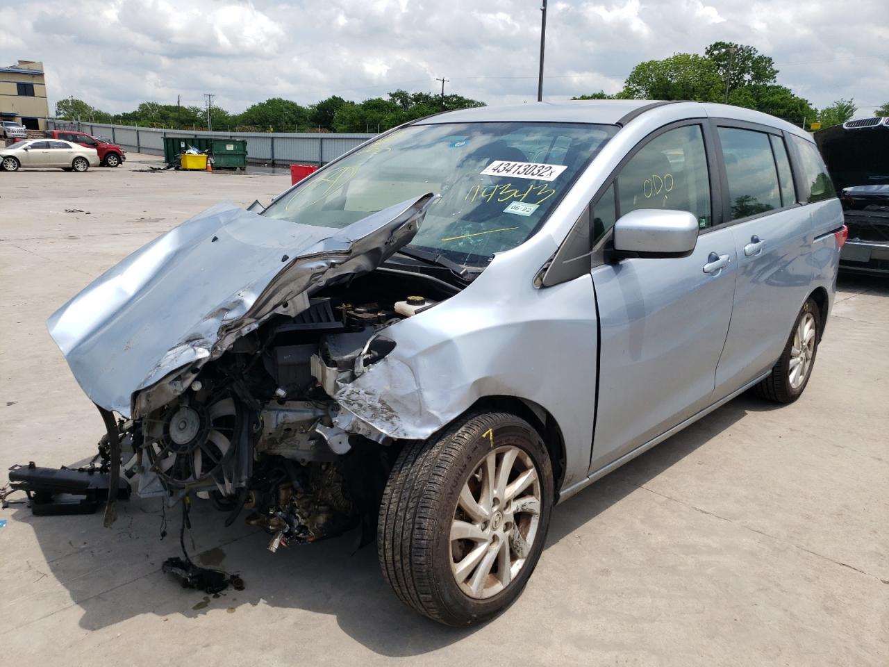 Photo 2 from auction – 2012 MAZDA 5 with VIN JM1CW2BL2C0114343