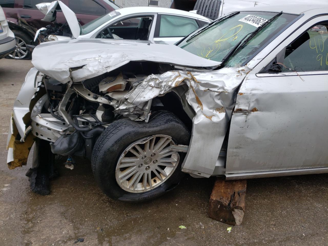 Photo 9 from auction – 2010 CHRYSLER 300 TOURIN with VIN 2C3CA4CD6AH297728