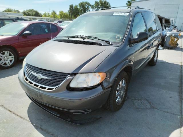 Photo 2 from auction – 2004 CHRYSLER TOWN & COU with VIN 2C4GP54L34R546752