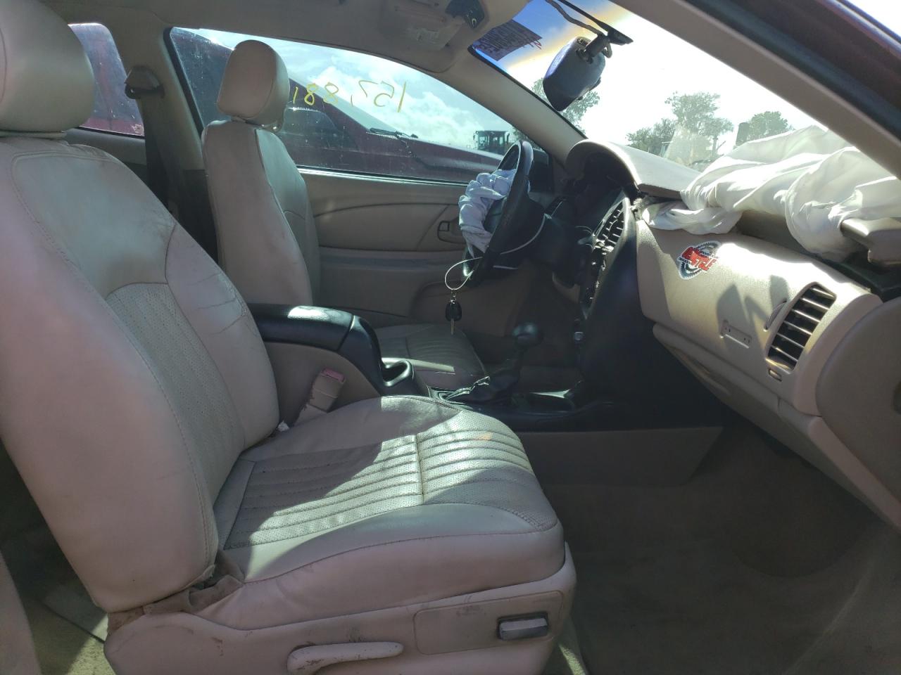 Photo 5 from auction – 2001 CHEVROLET MONTE CARL with VIN 2G1WX15K519286174