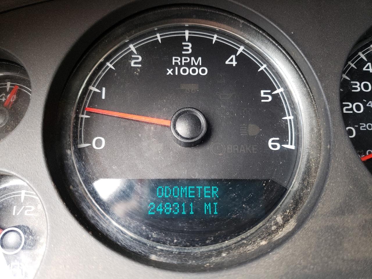 Photo 8 from auction – 2007 CHEVROLET SUBURBAN K with VIN 3GNFK16357G163574