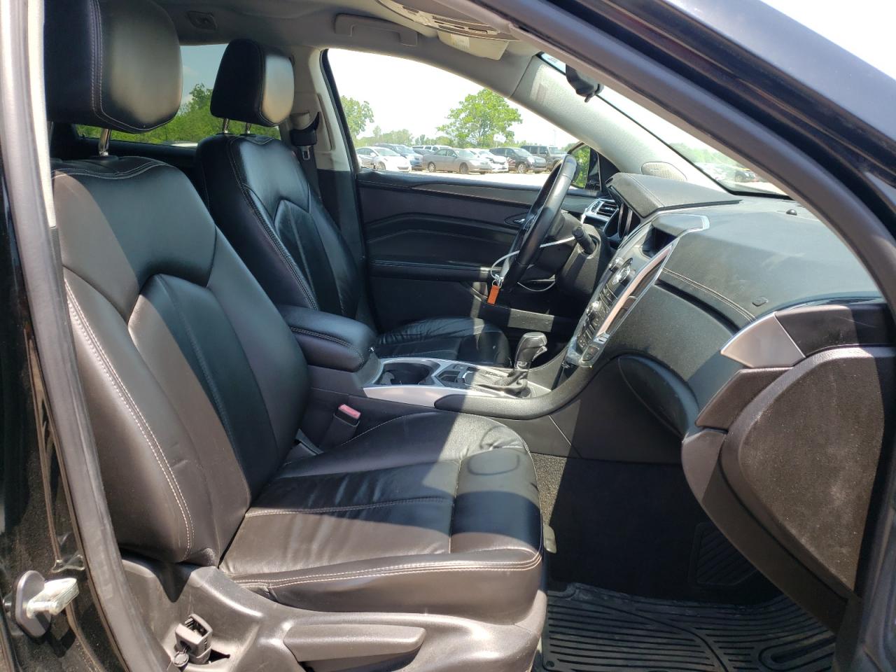 Photo 5 from auction – 2012 CADILLAC SRX with VIN 3GYFNGE32CS645182