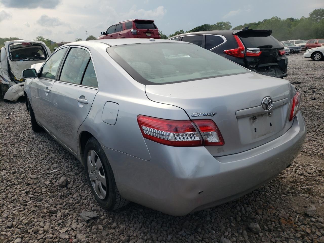 Photo 3 from auction – 2011 TOYOTA CAMRY BASE with VIN 4T1BF3EK5BU735079
