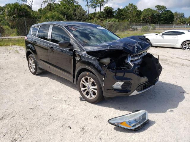 FORD ESCAPE SE 2017 with VIN 1FMCU0G94HUA39809 - Photo from auction