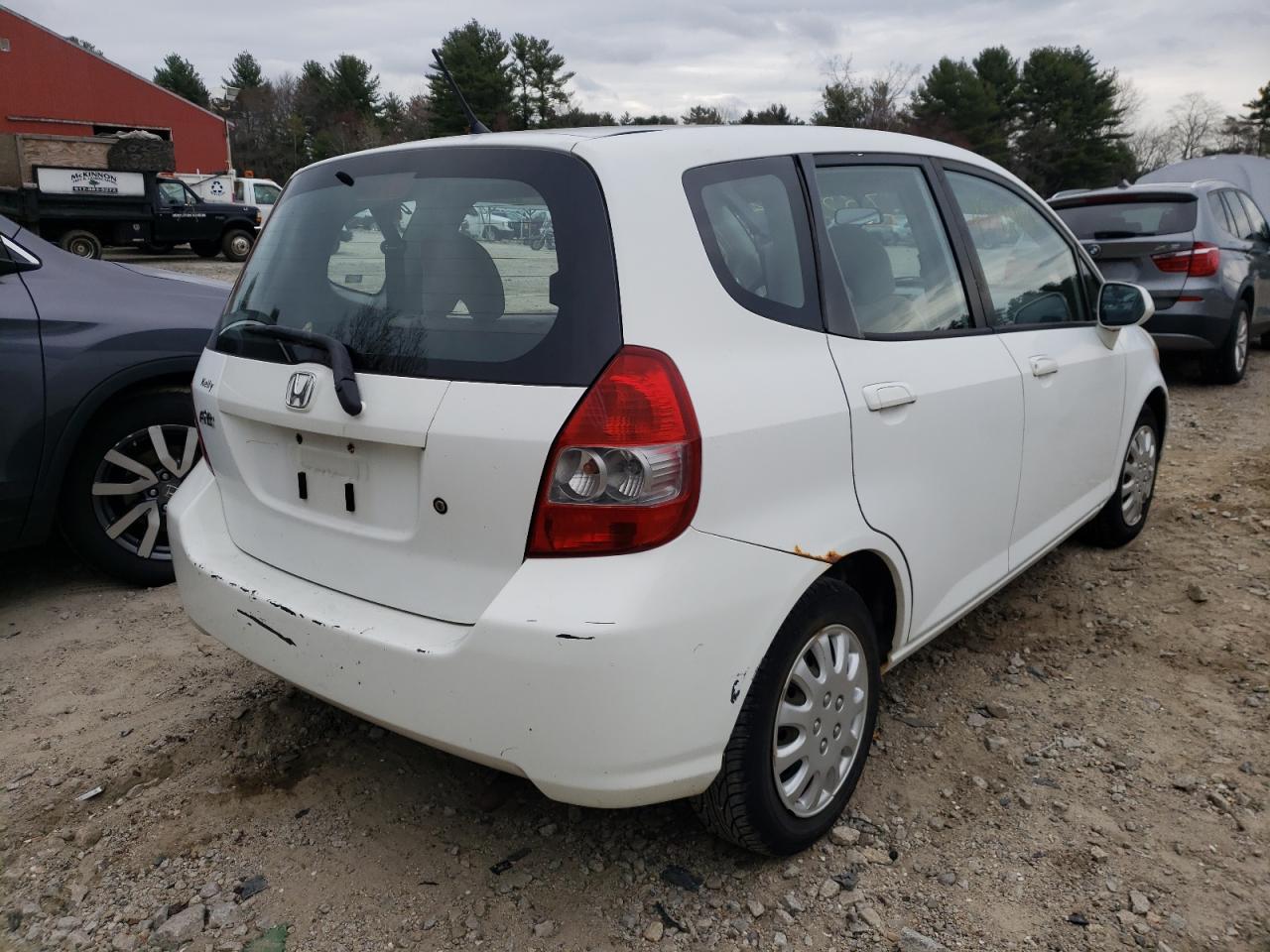 Photo 4 from auction – 2007 HONDA FIT with VIN JHMGD38497S027657
