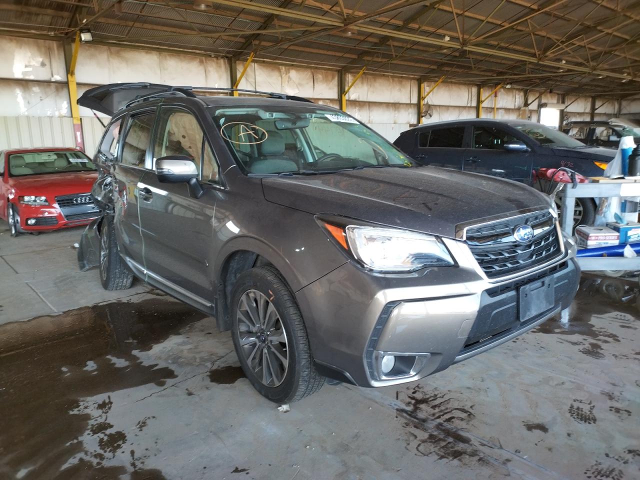 SUBARU FORESTER 2 2018 with VIN JF2SJGWC3JH452612 - Photo from auction