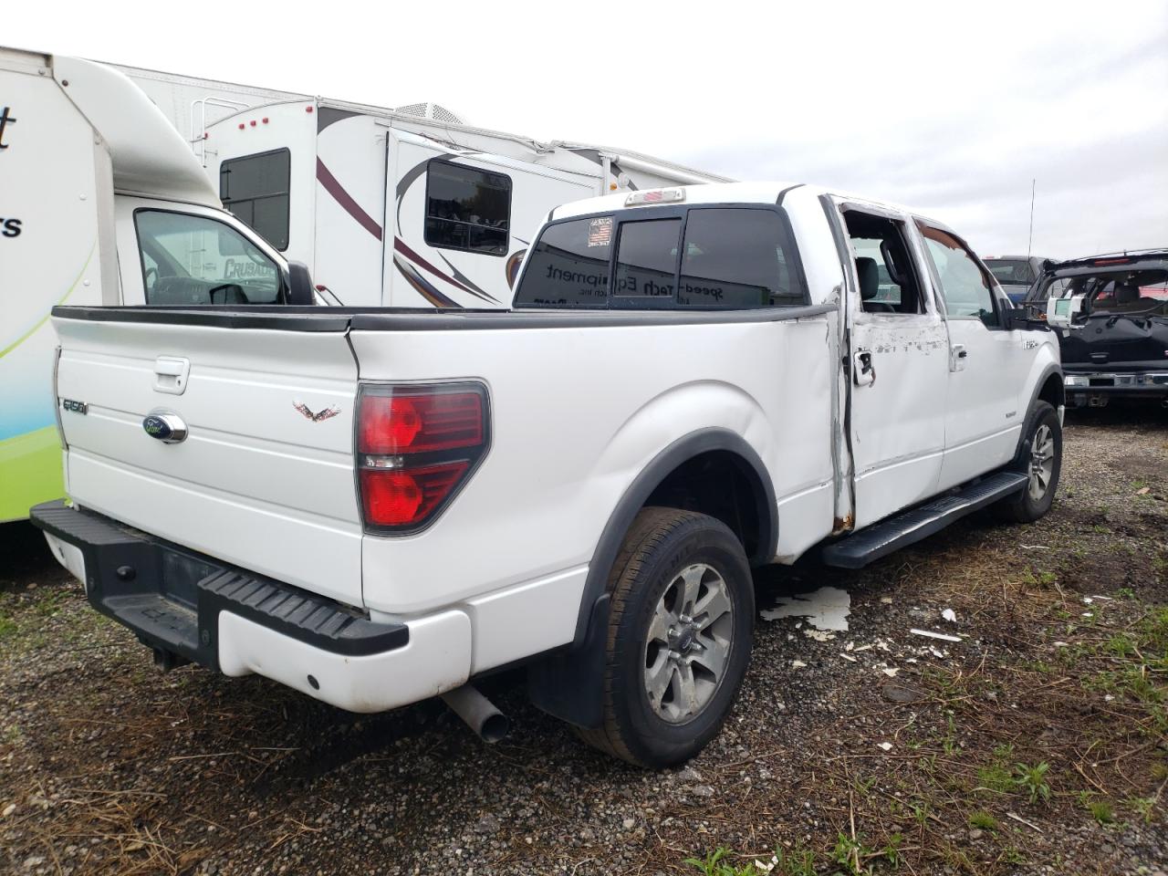 Photo 4 from auction – 2011 FORD F150 SUPER with VIN 1FTFW1ET5BKD66447