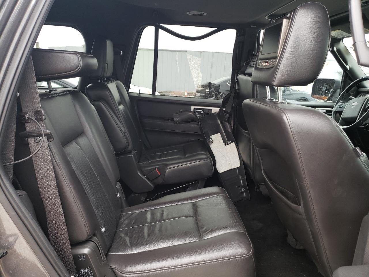 Photo 6 from auction – 2014 FORD EXPEDITION with VIN 1FMJU2A51EEF16176
