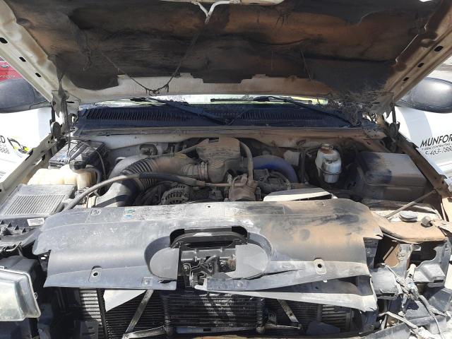 Photo 7 from auction – 2003 CHEVROLET SILVERADO with VIN 1GCHK23123F136354