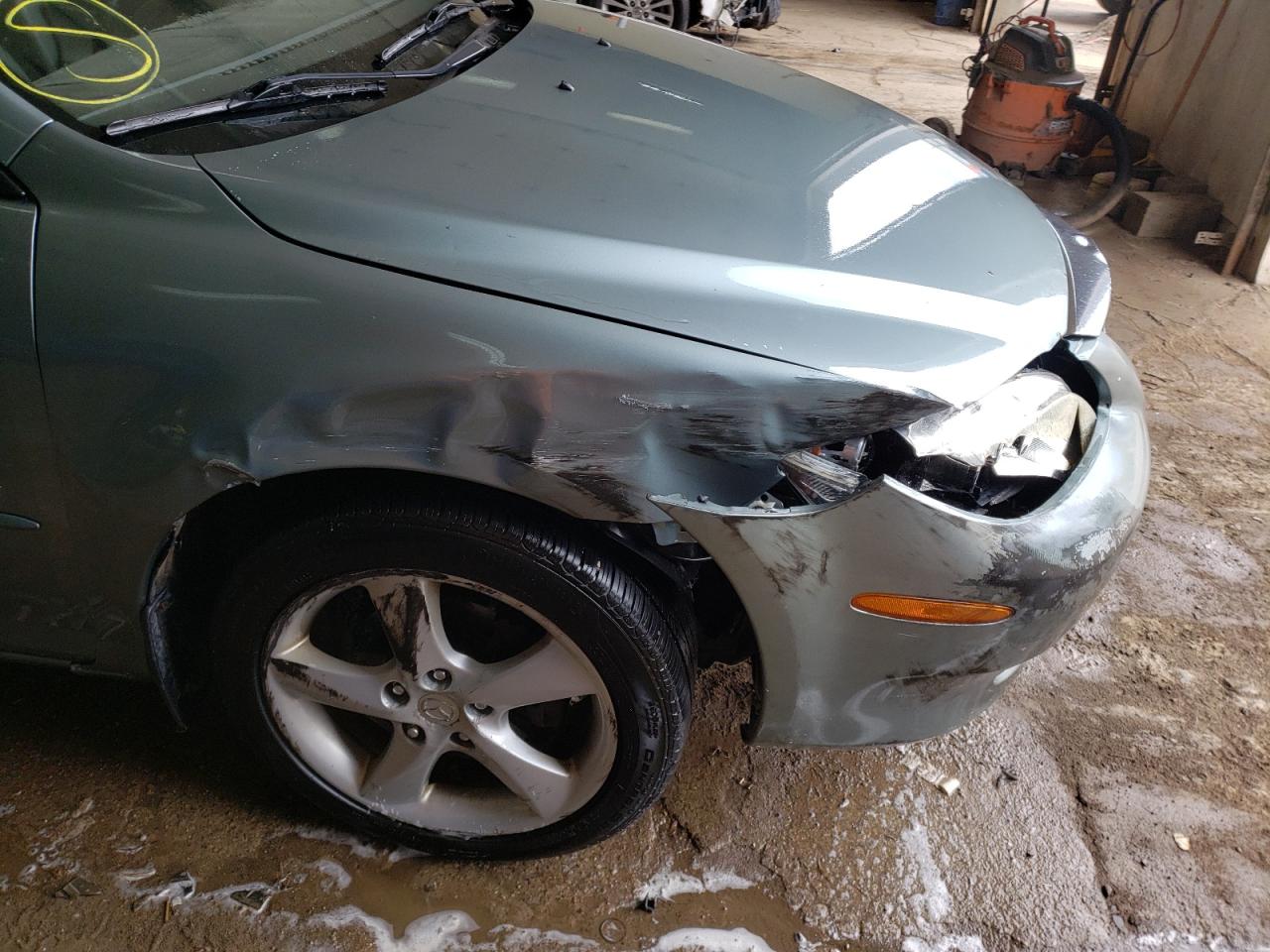 Photo 9 from auction – 2004 MAZDA 6 S with VIN 1YVFP82D145N71309