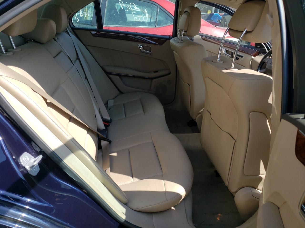 Photo 6 from auction – 2011 MERCEDES-BENZ E 350 4MAT with VIN WDDHF8HB4BA445205