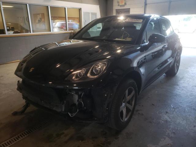 Photo 2 from auction – 2018 PORSCHE MACAN with VIN WP1AA2A50JLB01030