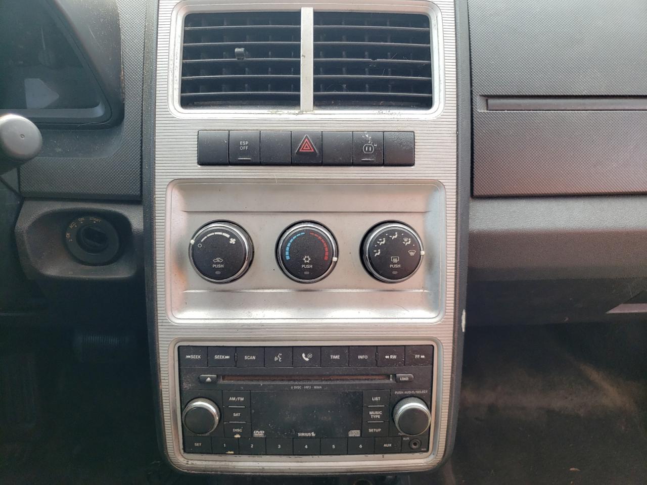 Photo 9 from auction – 2009 DODGE JOURNEY SX with VIN 3D4GG57V09T142148