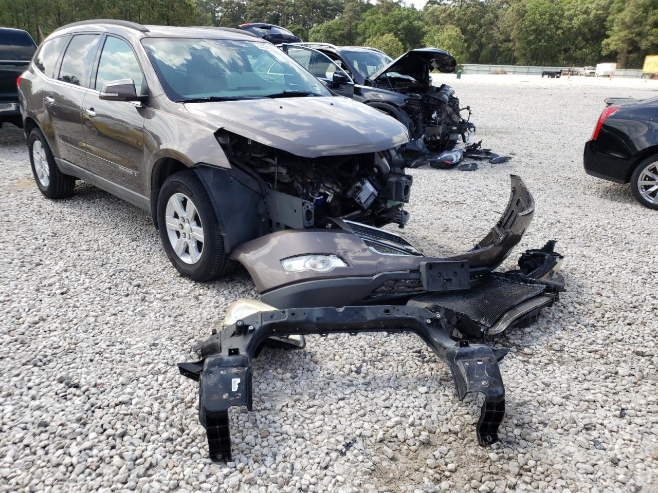 CHEVROLET TRAVERSE L 2009 with VIN 1GNER23D69S147096 - Photo from auction