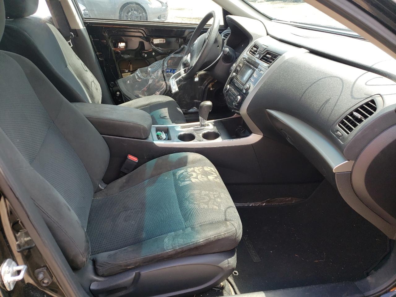 Photo 5 from auction – 2015 NISSAN ALTIMA 2.5 with VIN 1N4AL3AP5FC218392