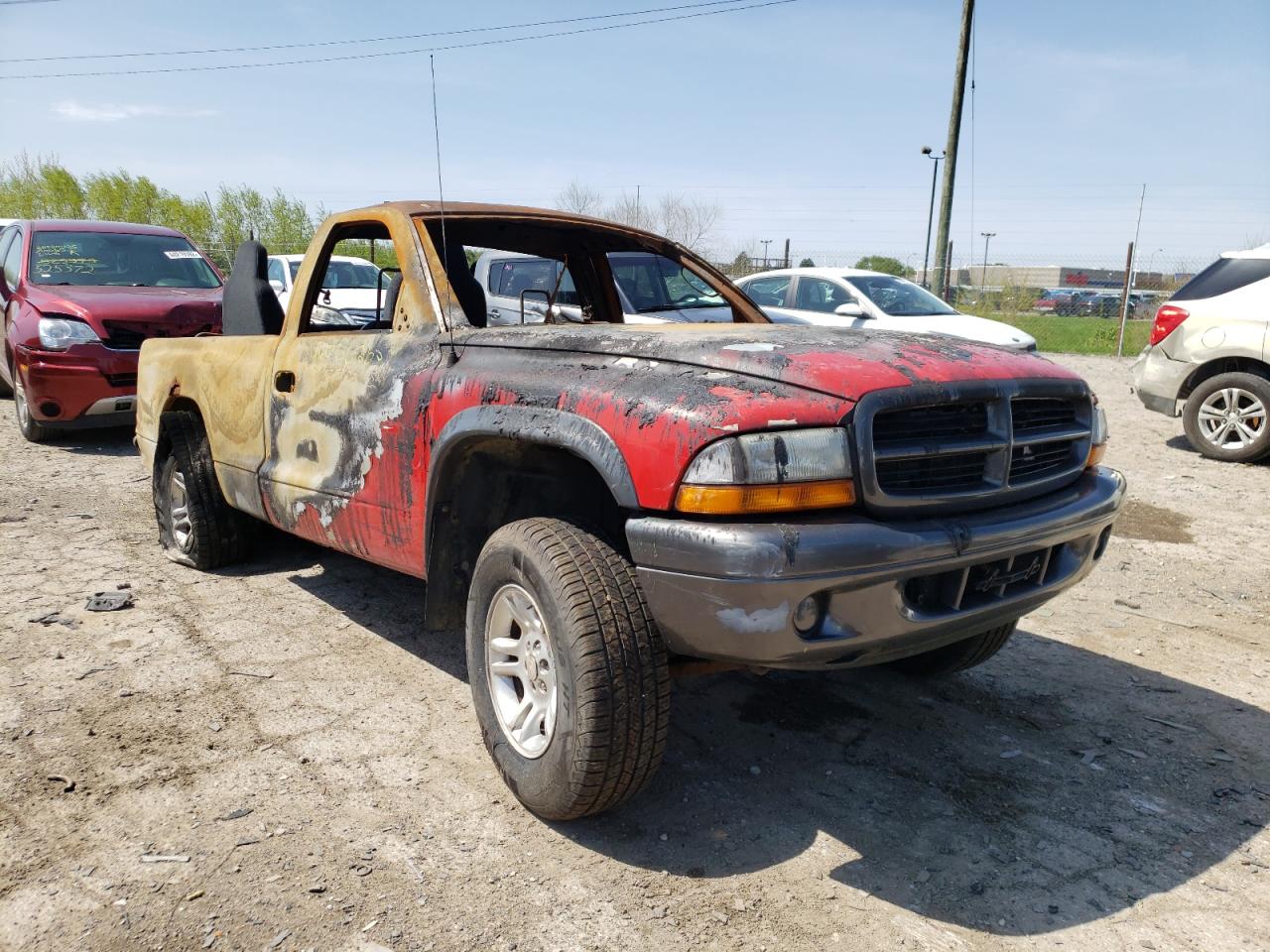 DODGE DAKOTA BAS 2002 with VIN 1B7GG16X32S572353 - Photo from auction
