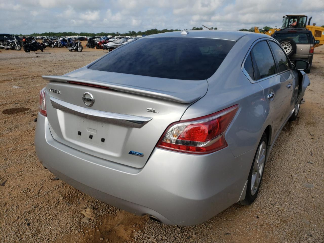 Photo 4 from auction – 2013 NISSAN ALTIMA 2.5 with VIN 1N4AL3AP1DC275847
