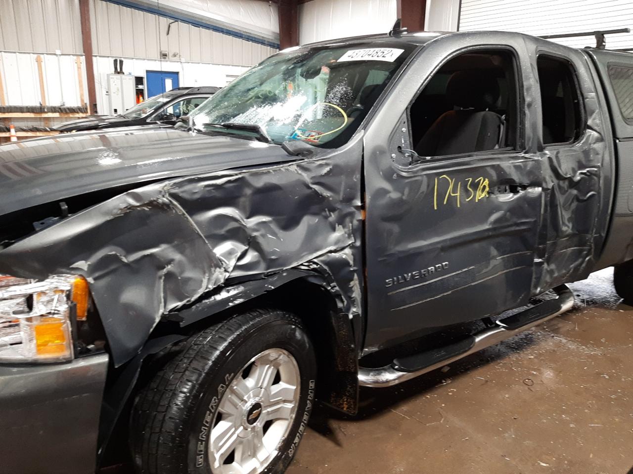 Photo 9 from auction – 2011 CHEVROLET SILVERADO with VIN 1GCRKSE37BZ397012