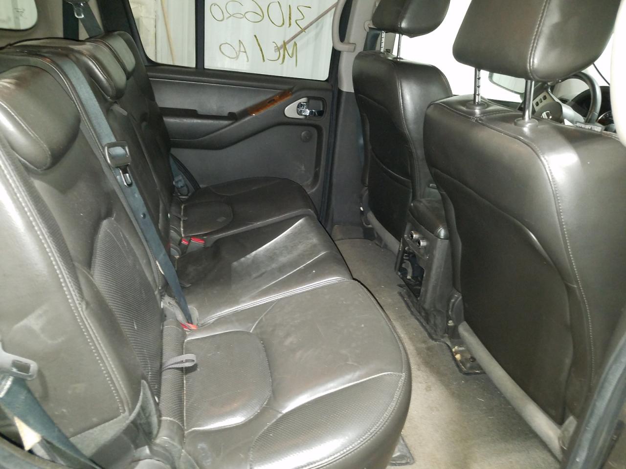 Photo 6 from auction – 2006 NISSAN PATHFINDER with VIN 5N1AR18W36C602516