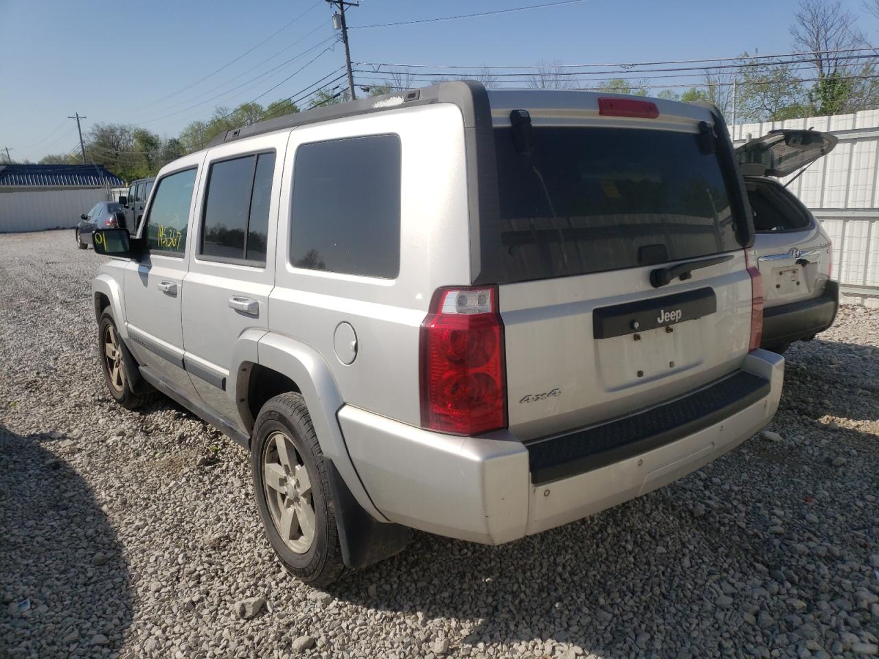 Photo 3 from auction – 2007 JEEP COMMANDER with VIN 1J8HG48K87C685815