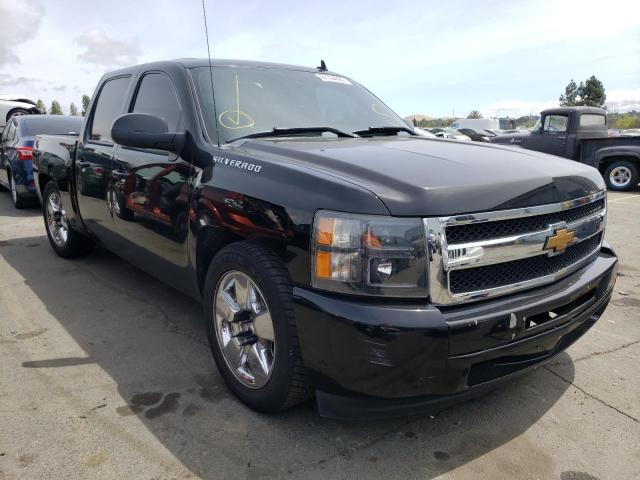 CHEVROLET SILVERADO 2013 with VIN 3GCPCSE04DG366569 - Photo from auction