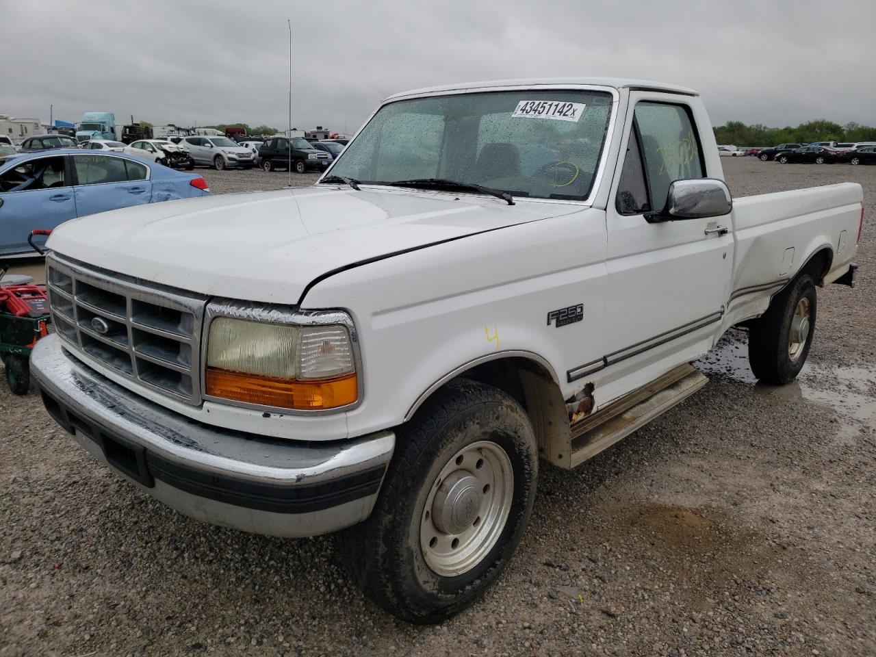 Photo 2 from auction – 1997 FORD F250 with VIN 1FTHF25G6VEC81637
