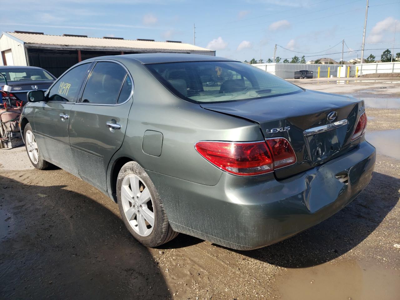 Photo 3 from auction – 2005 LEXUS ES 330 with VIN JTHBA30G455117447
