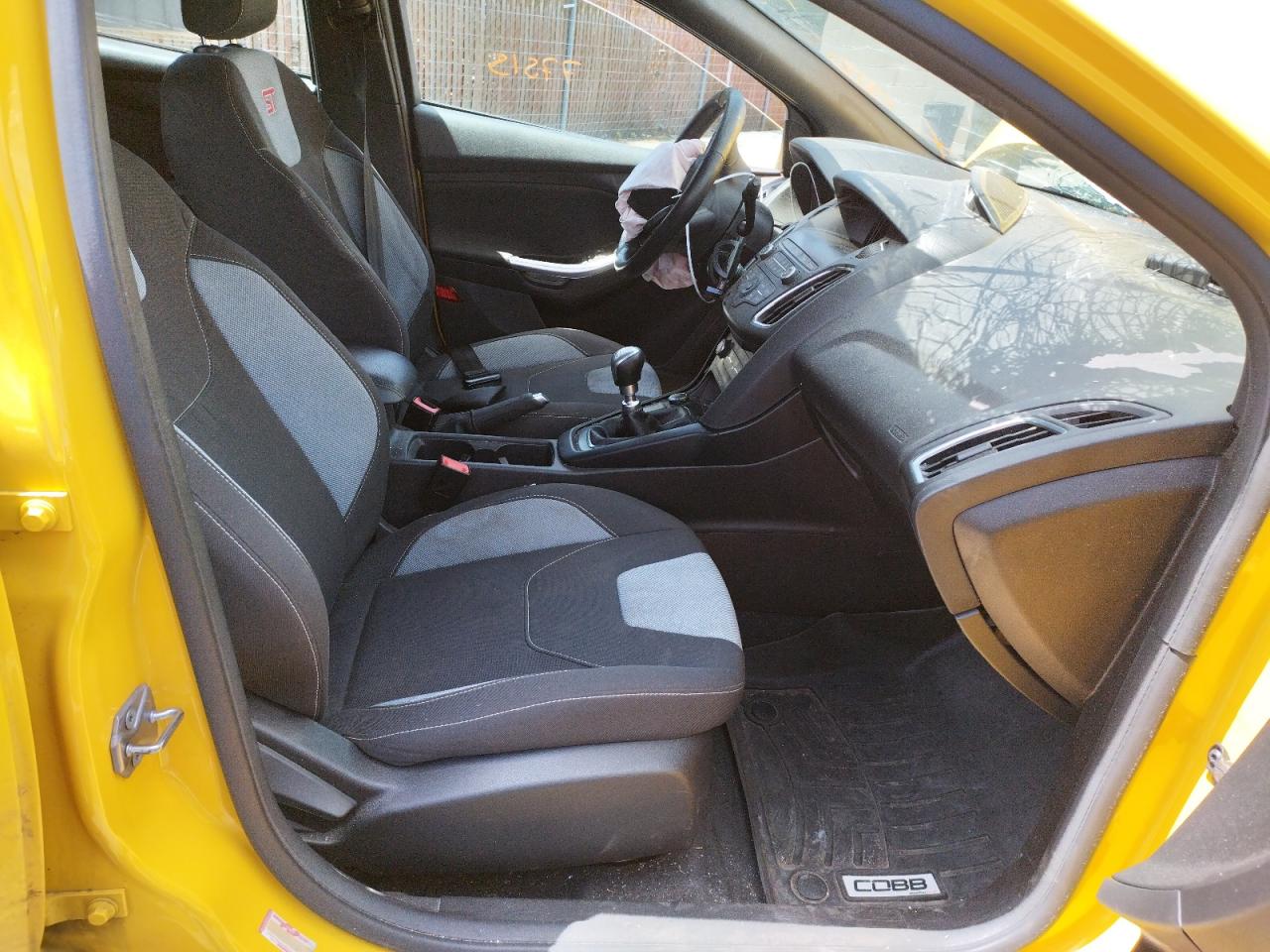 Photo 5 from auction – 2018 FORD FOCUS ST with VIN 1FADP3L91JL233626