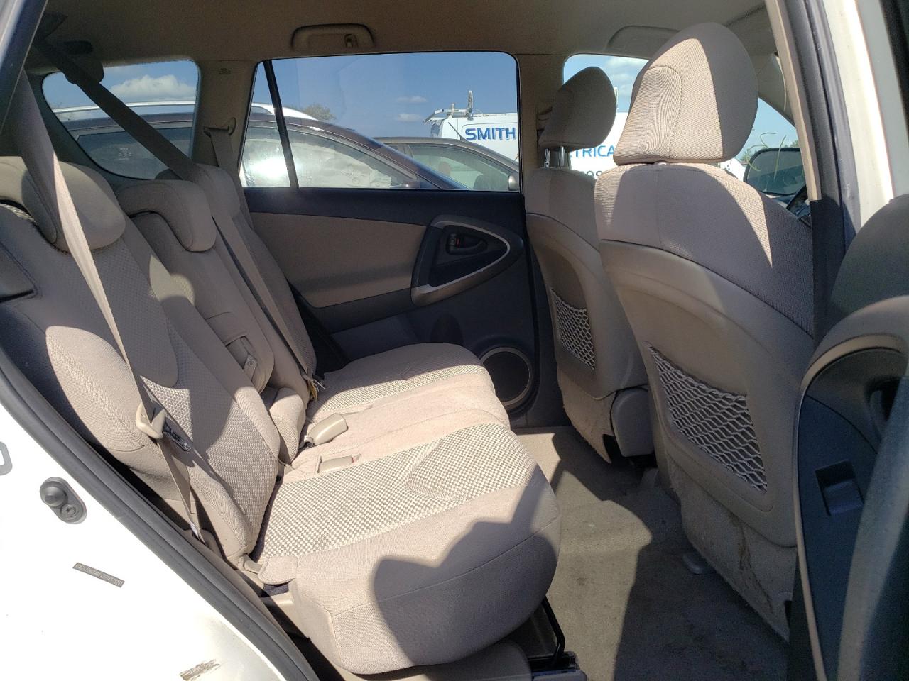 Photo 6 from auction – 2007 TOYOTA RAV4 LIMIT with VIN JTMZD31V275073231