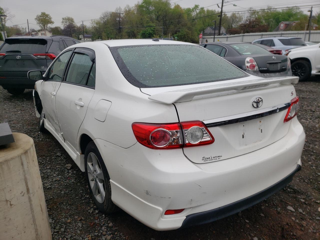 Photo 3 from auction – 2012 TOYOTA COROLLA BA with VIN 2T1BU4EE5CC892104