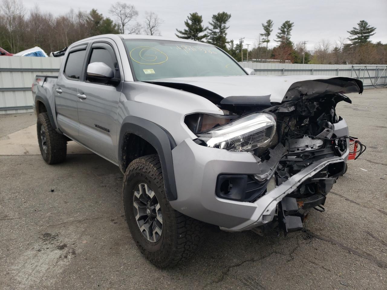 TOYOTA TACOMA DOU 2017 with VIN 3TMCZ5AN2HM111183 - Photo from auction