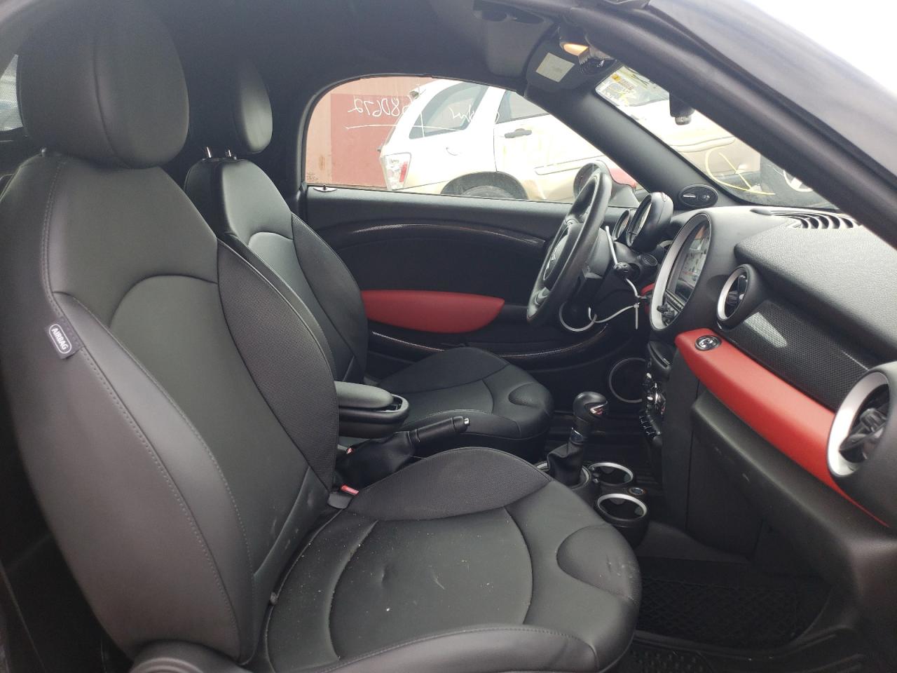 Photo 5 from auction – 2013 MINI COOPER ROA with VIN WMWSY3C52DT594053
