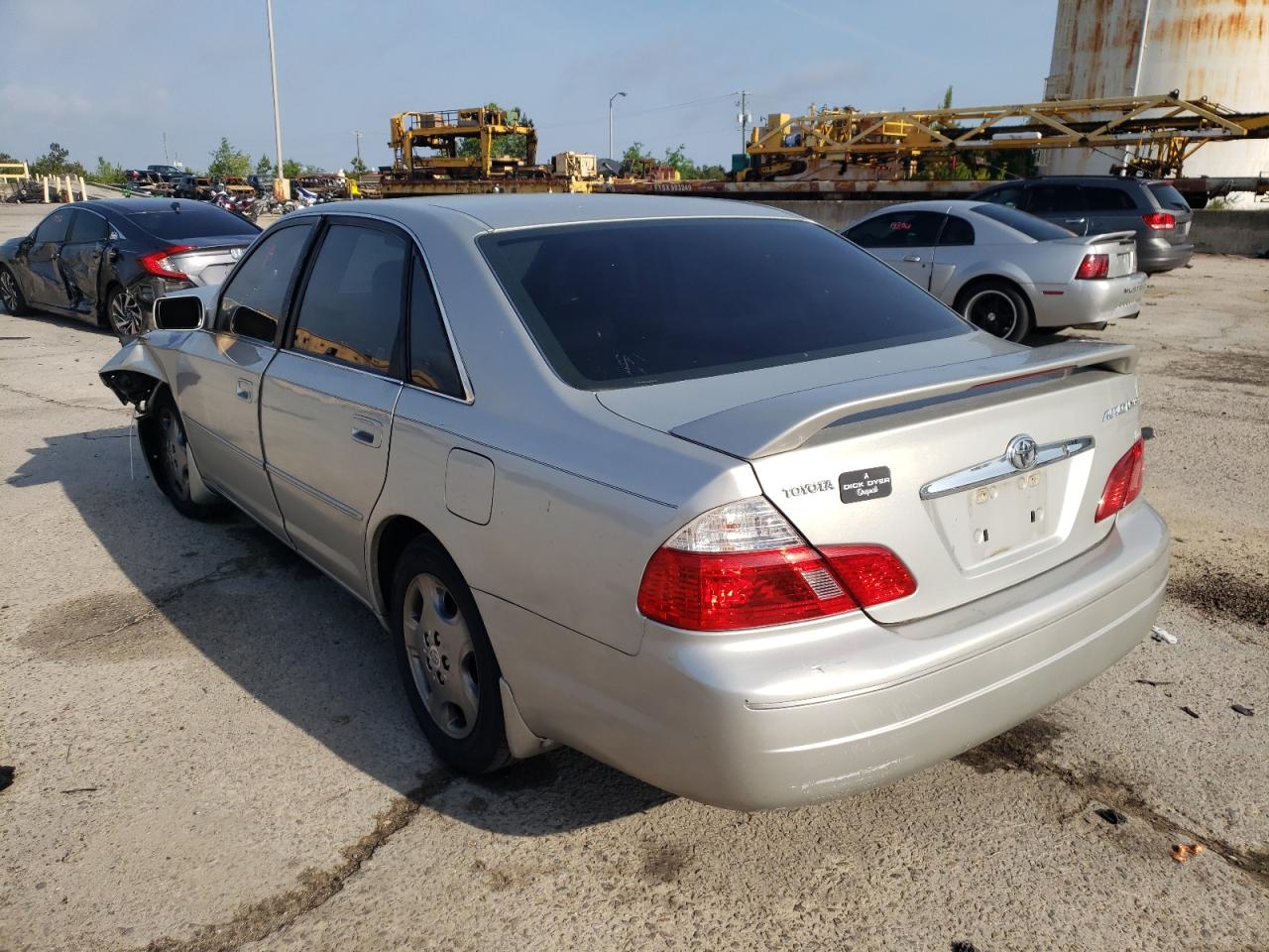Photo 3 from auction – 2003 TOYOTA AVALON XL with VIN 4T1BF28B63U298460