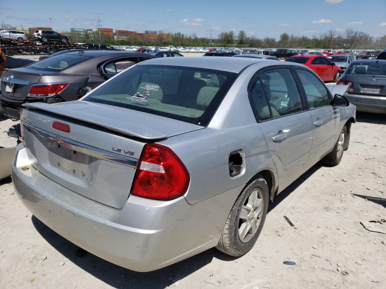 Photo 4 from auction – 2005 CHEVROLET MALIBU LS with VIN 1G1ZT54875F302152