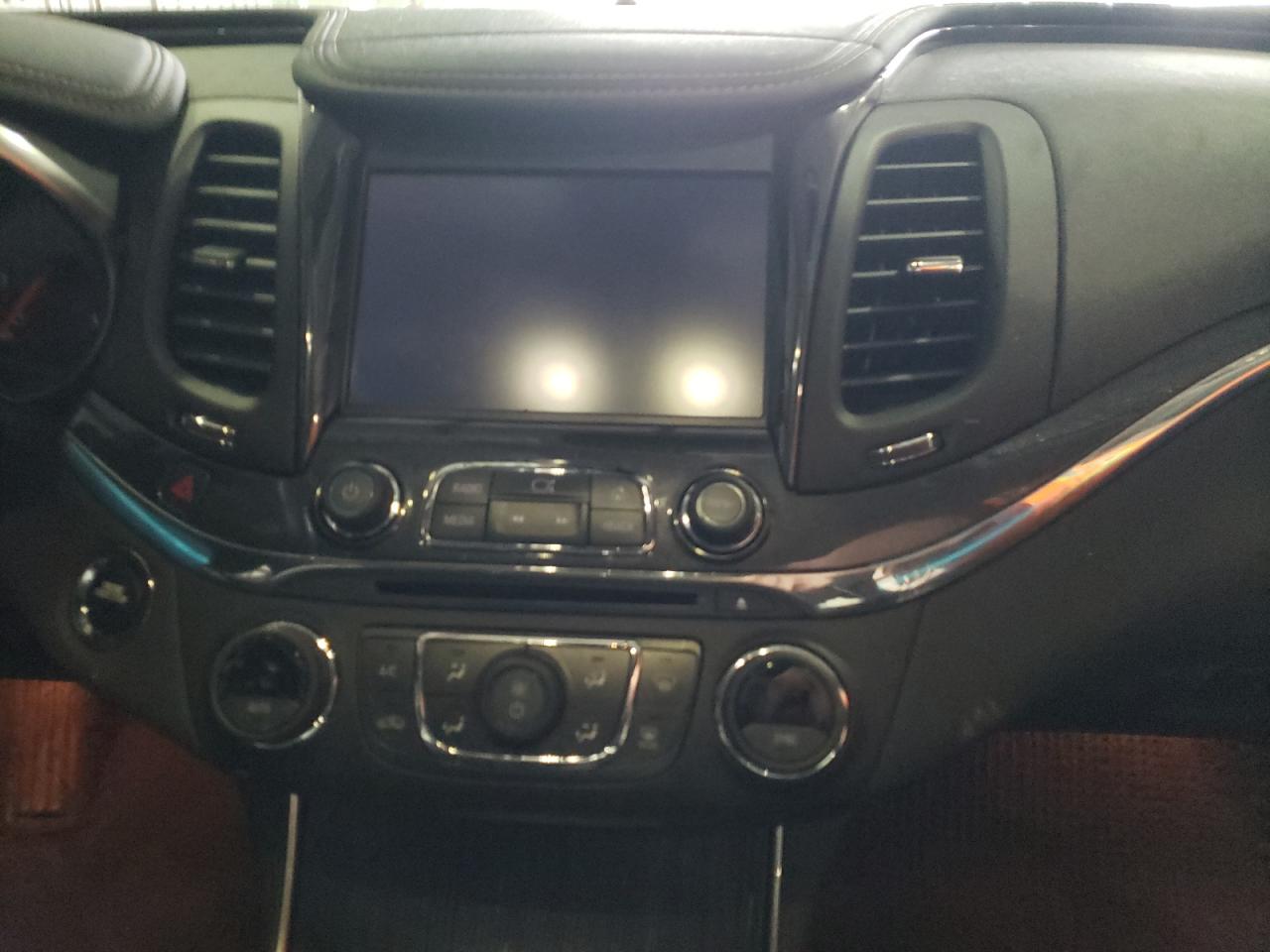 Photo 9 from auction – 2020 CHEVROLET IMPALA PRE with VIN 1G1105S31LU114703