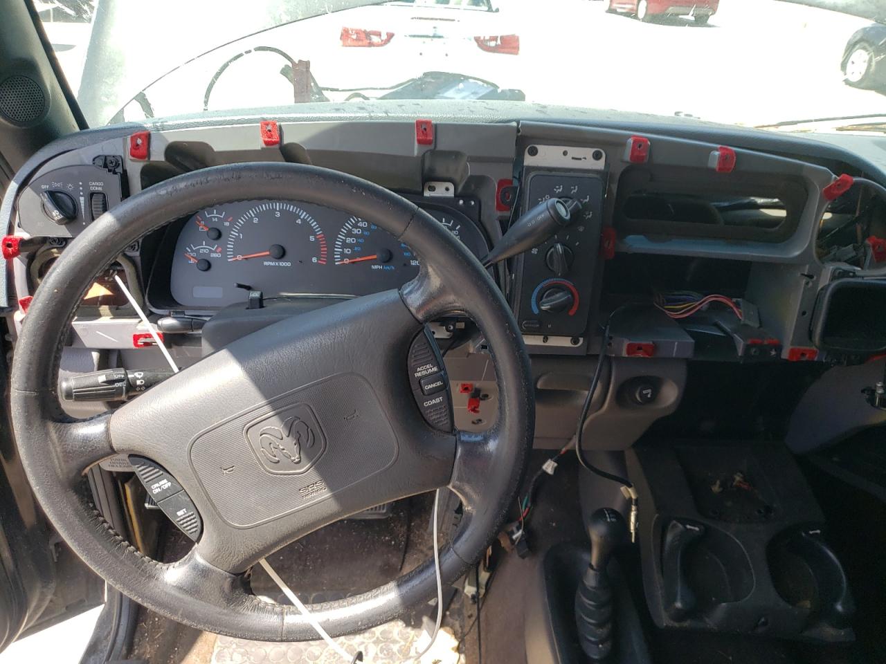 Фото 9 с аукциона – 2001 DODGE RAM 1500 с VIN 3B7HF13Z71G176705