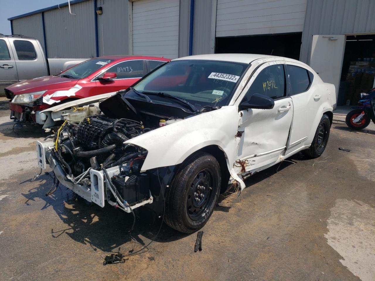 Photo 2 from auction – 2010 DODGE AVENGER SX with VIN 1B3CC4FBXAN185412