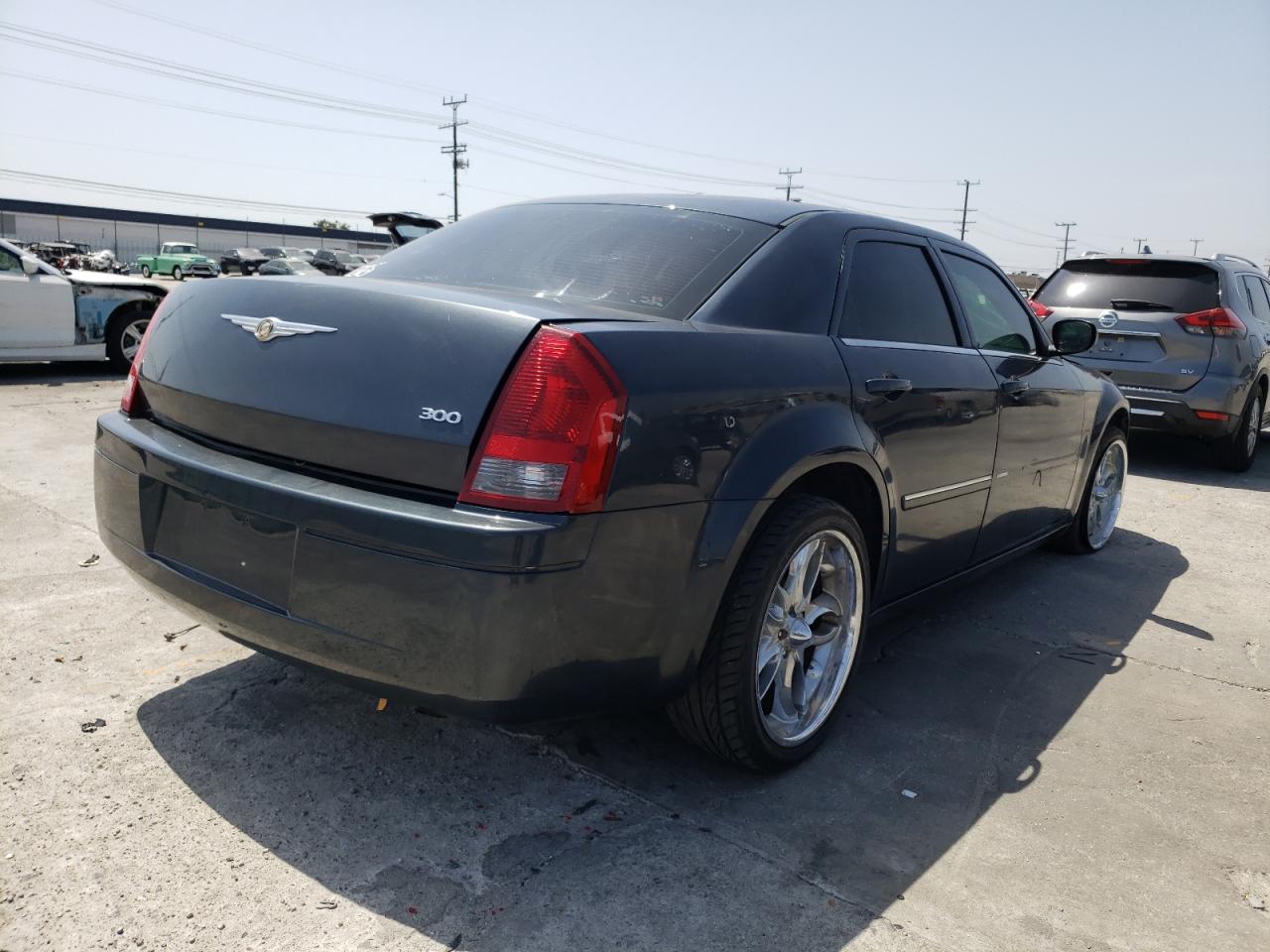 Photo 4 from auction – 2007 CHRYSLER 300 with VIN 2C3KA43R47H716160