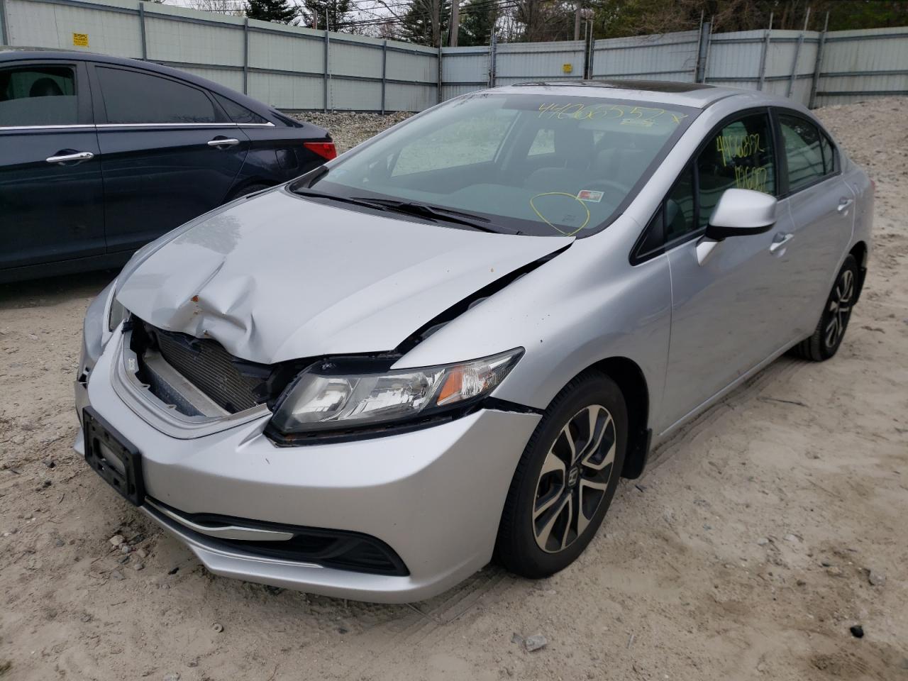 Photo 2 from auction – 2013 HONDA CIVIC EX with VIN 2HGFB2F87DH568004