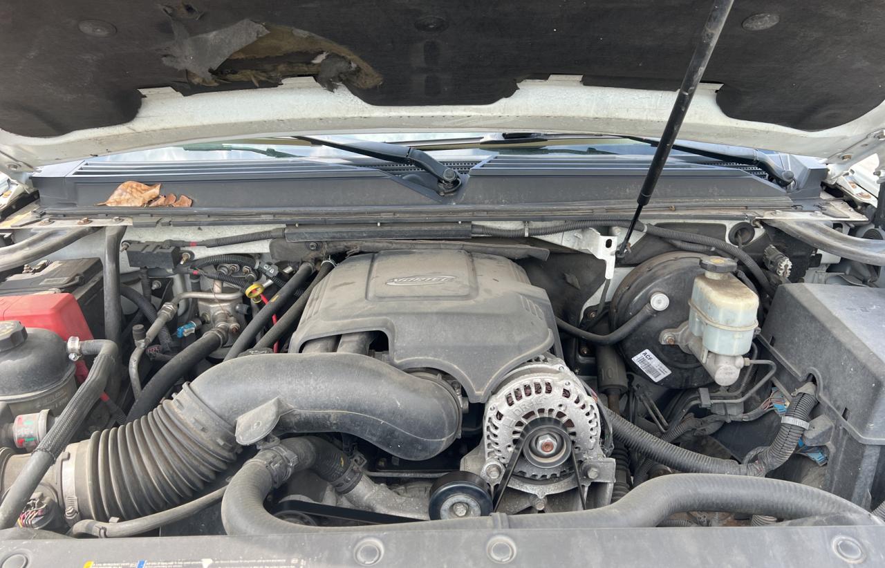 Photo 7 from auction – 2007 GMC YUKON DENA with VIN 1GKFK63847J208853