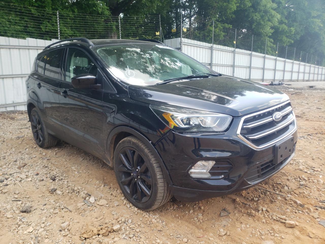 Photo 1 from auction – 2018 FORD ESCAPE SE with VIN 1FMCU9GD1JUA93454