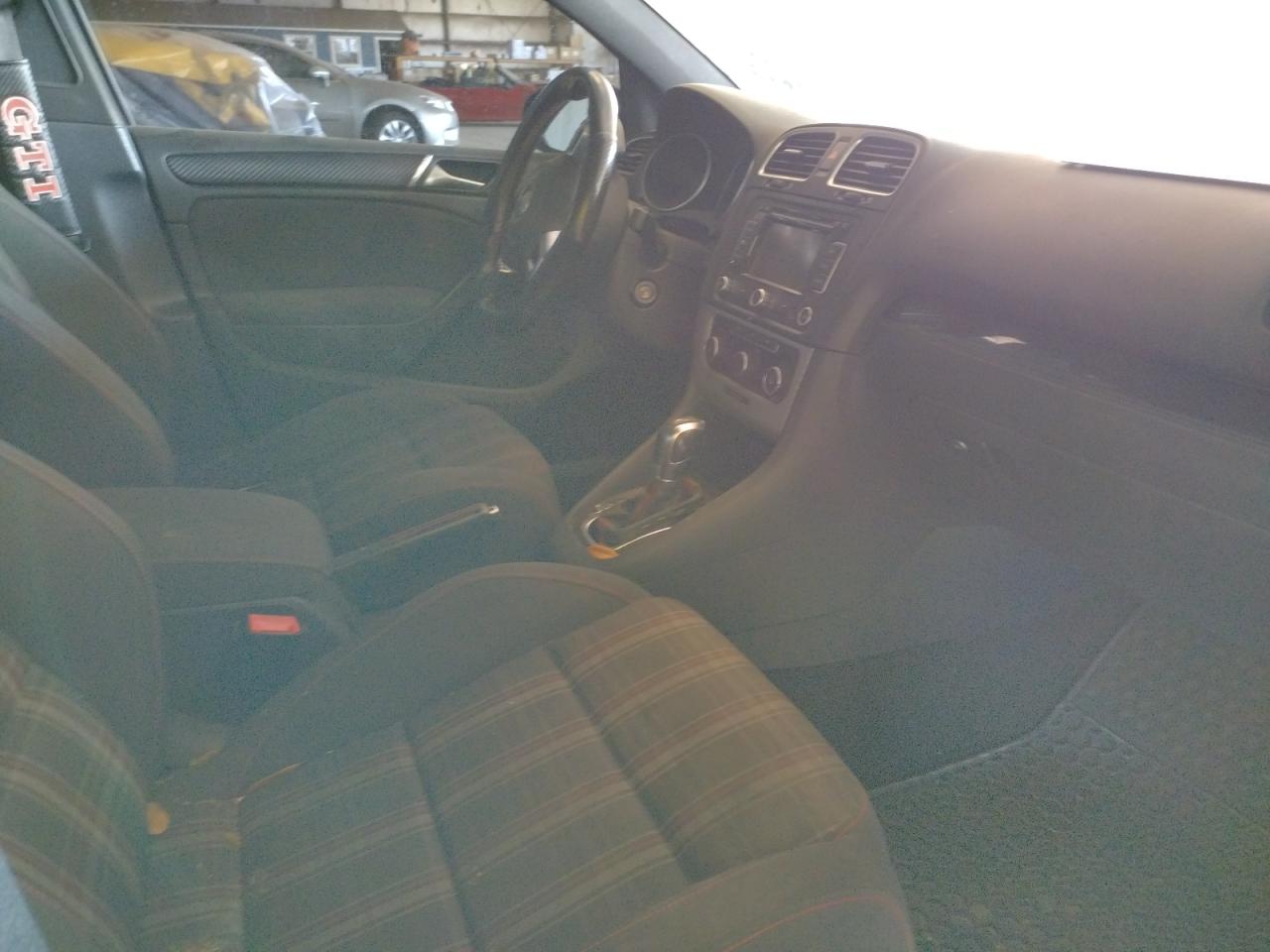 Photo 5 from auction – 2012 VOLKSWAGEN GTI with VIN WVWHD7AJ2CW330568